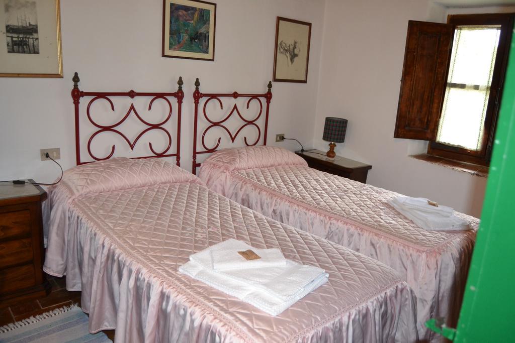 Villa Fattoria Il Praticino à Castelfranco di Sopra Chambre photo